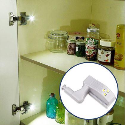 Obrázok z Svetlo do skrine