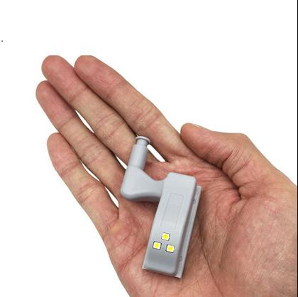 Obrázok z Svetlo do skrine