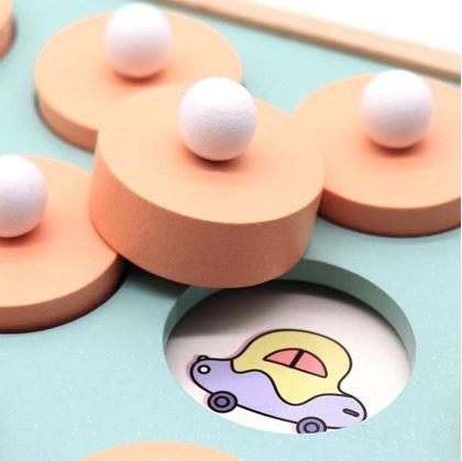 Obrázok z Drevená pamäťová hra s vymeniteľnými obrázkami