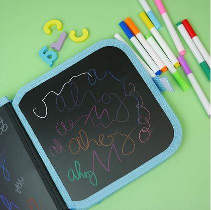 Obrázok z Detská kresliaca knižka s fixkami -  vtáčiky