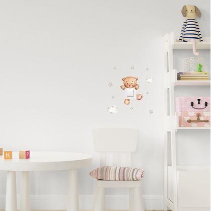 Obrázok z Detská samolepka na vypínač  -  medvedík