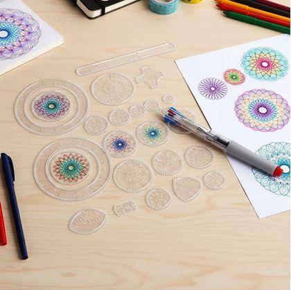 Obrázok z Sada kresliacich šablón - spirograf