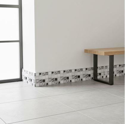 Obrázok z Samolepiaca lišta mozaika - gray mix