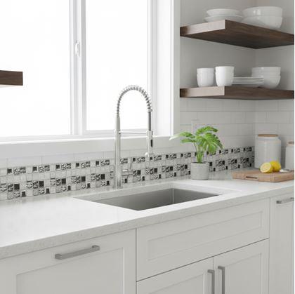 Obrázok z Samolepiaca lišta mozaika - gray mix