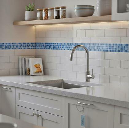 Obrázok z Samolepiaca lišta mozaika - modrá zmes