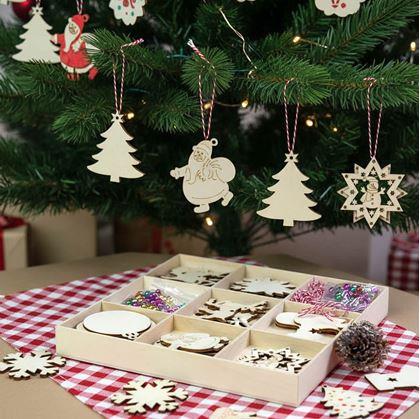 Obrázok z Drevené ozdoby na vyfarbenie 32 ks