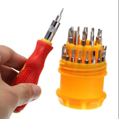 Obrázok z Mini sada cestovných skrutkovačov 31v1