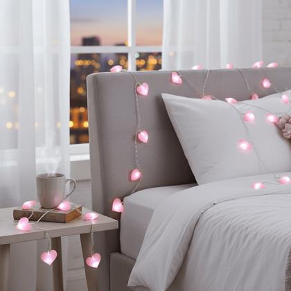 Obrázok z LED svetelný reťaz - ružové srdcia