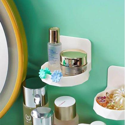 Obrázok z Nalepovacia polička na šperky