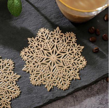 Obrázok z Podtácek snehová vločka  -  zlatá