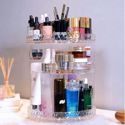 Obrázok z Otočný stojan na kozmetiku