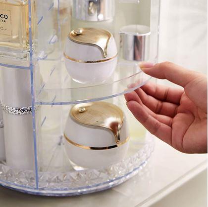 Obrázok z Otočný stojan na kozmetiku