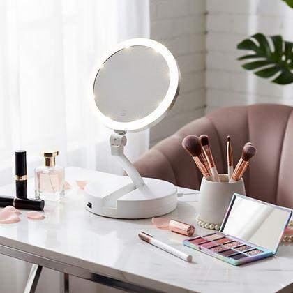 Obrázok z Prenosné podsvietené zrkadlo