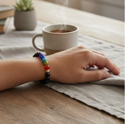Obrázok Minerálny náramok siedmych čakier