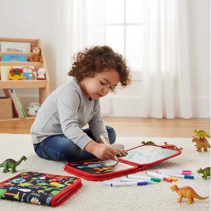 Obrázok z Detská kresliaca knižka s fixkami -  dinosaury