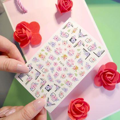 Obrázok z Sada samolepiek na nechty - 71 ks kvety