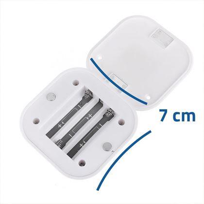 Obrázok z Nočné LED svetlo na batérie so senzorom pohybu