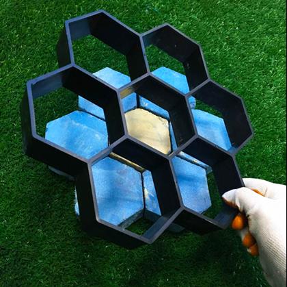 Obrázok z Forma na betonové chodníky 30x30cm