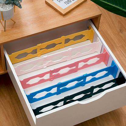 Obrázok Nastaviteľný priečinok do zásuvky 