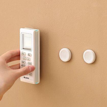 Obrázok z Nalepovací magnetický držiak