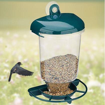 Obrázok z Kŕmidlo pre vtáčiky na sklo