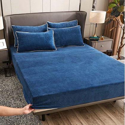 Obrázok z Mikroplyšové prestieradlo 90 x 200 cm  - tmavo modré
