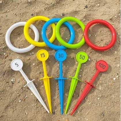 Obrázok z Hra hádzania krúžkov s kolíkmi do zeme