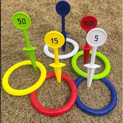 Obrázok z Hra hádzania krúžkov s kolíkmi do zeme