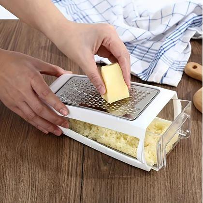 Obrázok z Obojstranné strúhadlo so zásobníkom