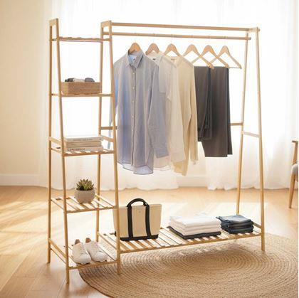 Obrázok z Drevený stojan na oblečenie s policami a vešiakom - šírka 130 cm