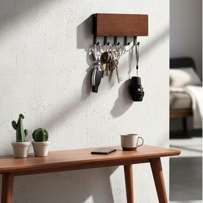 Obrázok Drevený vešiak na kľúče s priehradkou