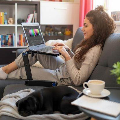 Obrázok Prenosný polohovateľný stolík na notebook s vetracími štrbinami