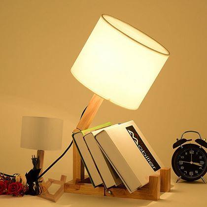 Obrázok z Drevená stolná lampa panáčik