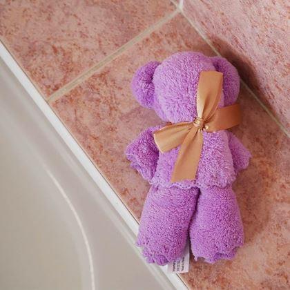 Obrázok z Uterák na tvár medvedík s mašľou - fialový