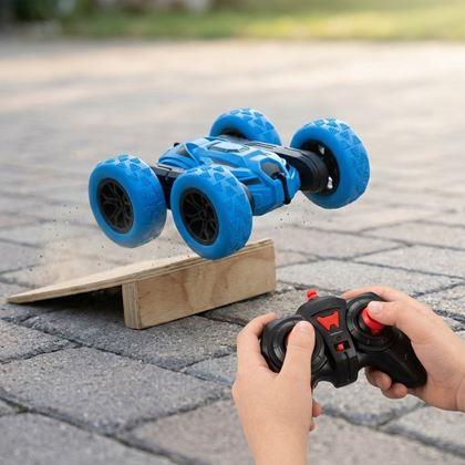 Obrázok z RC akrobatické nabíjacie autíčko 360° na diaľkové ovládanie